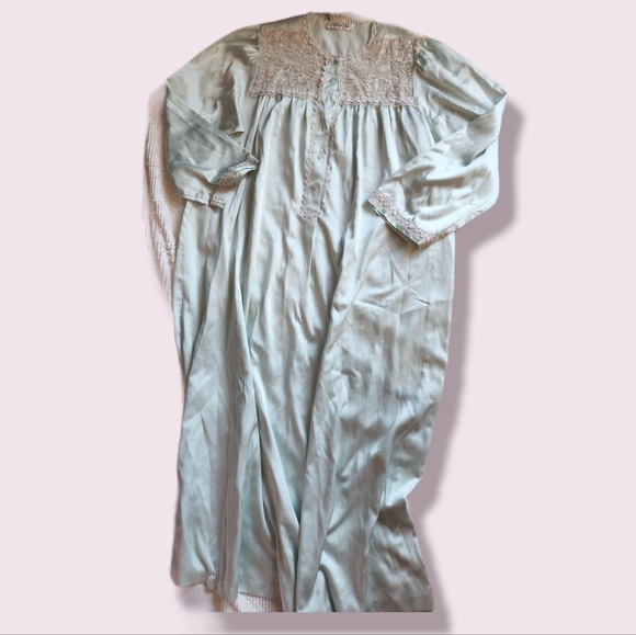 Vintage 80's Dior Nightgown - Picture 2 of 8